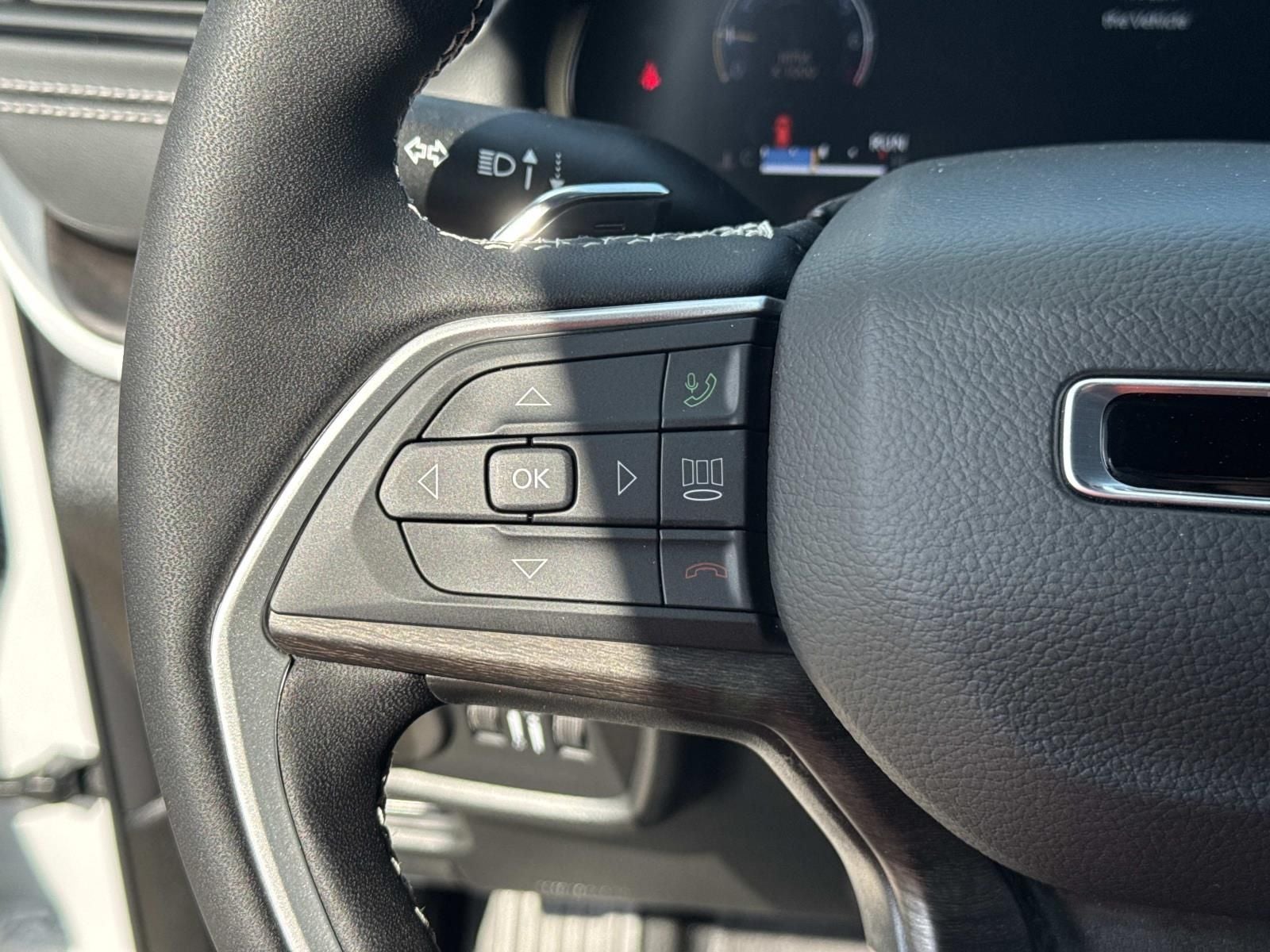 2026 Jeep Grand Cherokee GRAND CHEROKEE LAREDO ALTITUDE 4X2