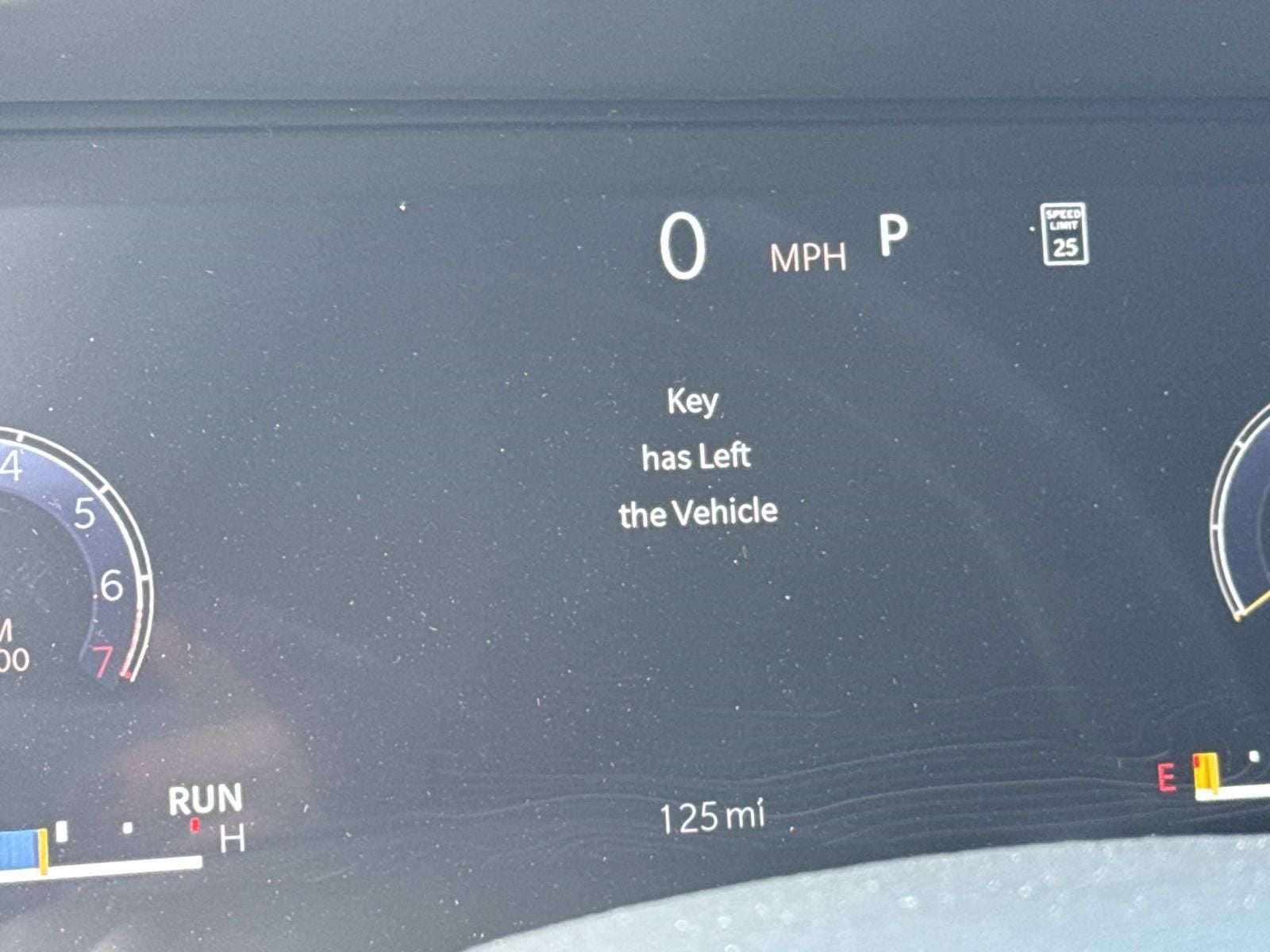 2026 Jeep Grand Cherokee GRAND CHEROKEE LAREDO ALTITUDE 4X2
