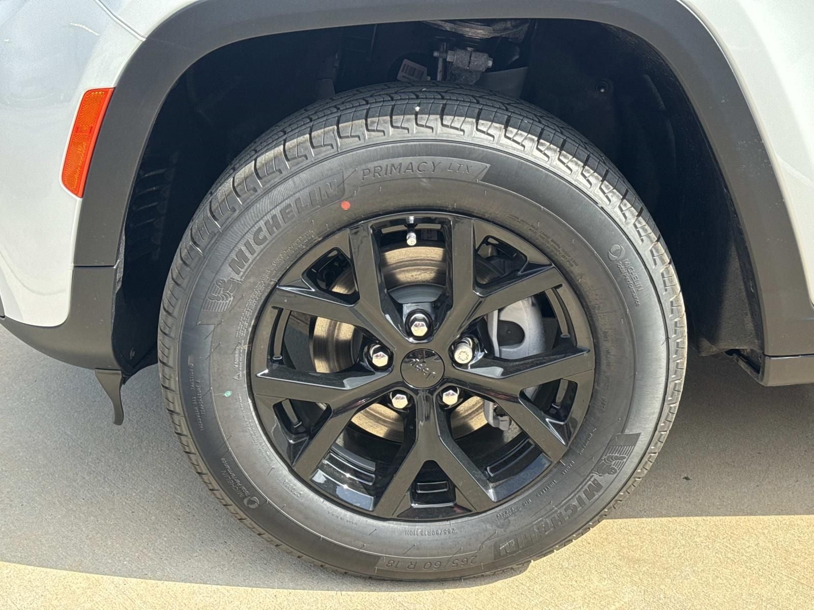 2026 Jeep Grand Cherokee GRAND CHEROKEE LAREDO ALTITUDE 4X2