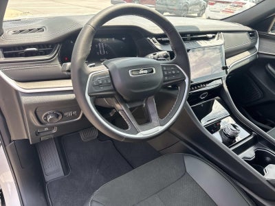 2026 Jeep Grand Cherokee GRAND CHEROKEE LAREDO ALTITUDE 4X2
