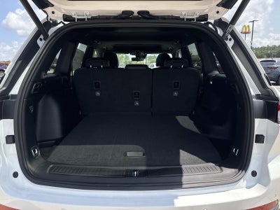 2026 Jeep Grand Cherokee GRAND CHEROKEE LAREDO ALTITUDE 4X2