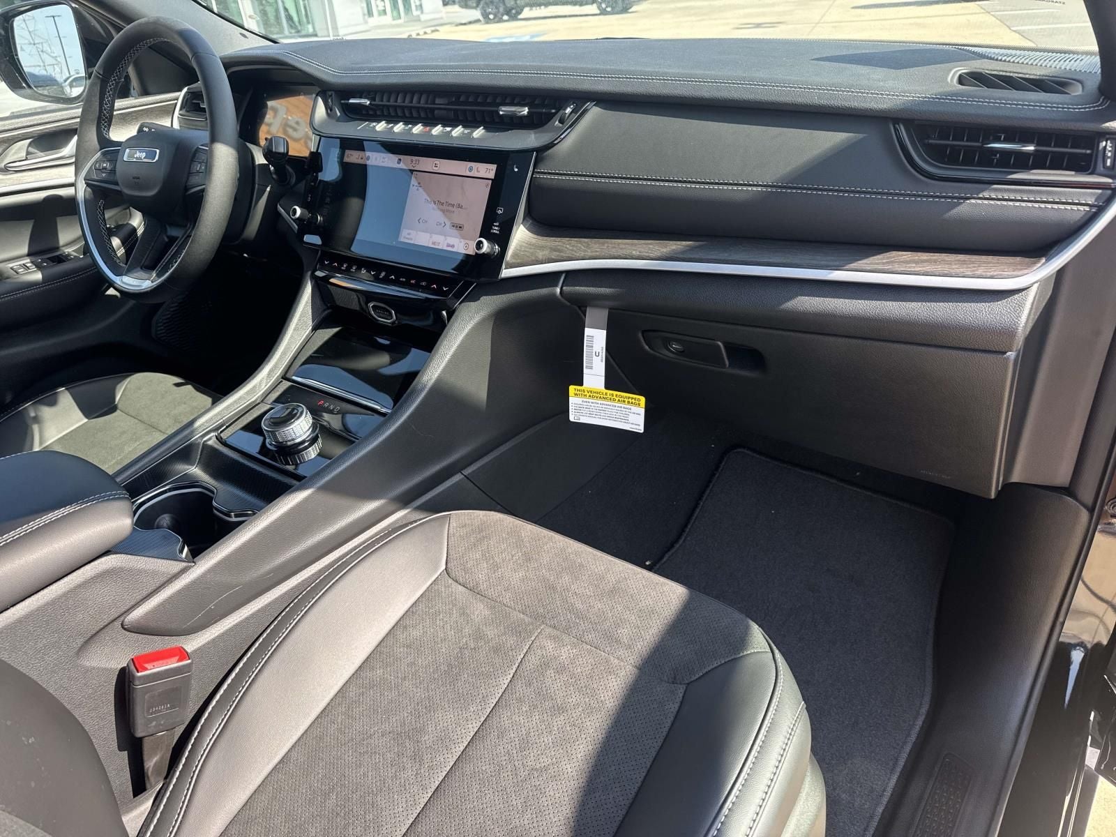 2026 Jeep Grand Cherokee GRAND CHEROKEE LAREDO ALTITUDE 4X2