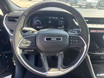 2026 Jeep Grand Cherokee GRAND CHEROKEE LAREDO ALTITUDE 4X2