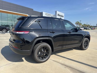 2026 Jeep Grand Cherokee GRAND CHEROKEE LAREDO ALTITUDE 4X2