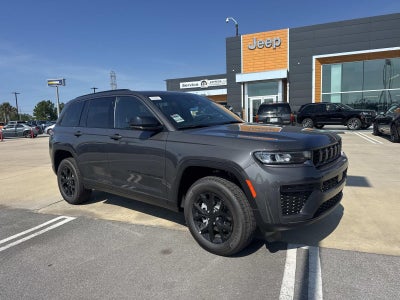 2026 Jeep Grand Cherokee GRAND CHEROKEE LAREDO ALTITUDE 4X2