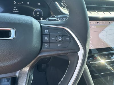 2026 Jeep Grand Cherokee GRAND CHEROKEE LAREDO ALTITUDE 4X2