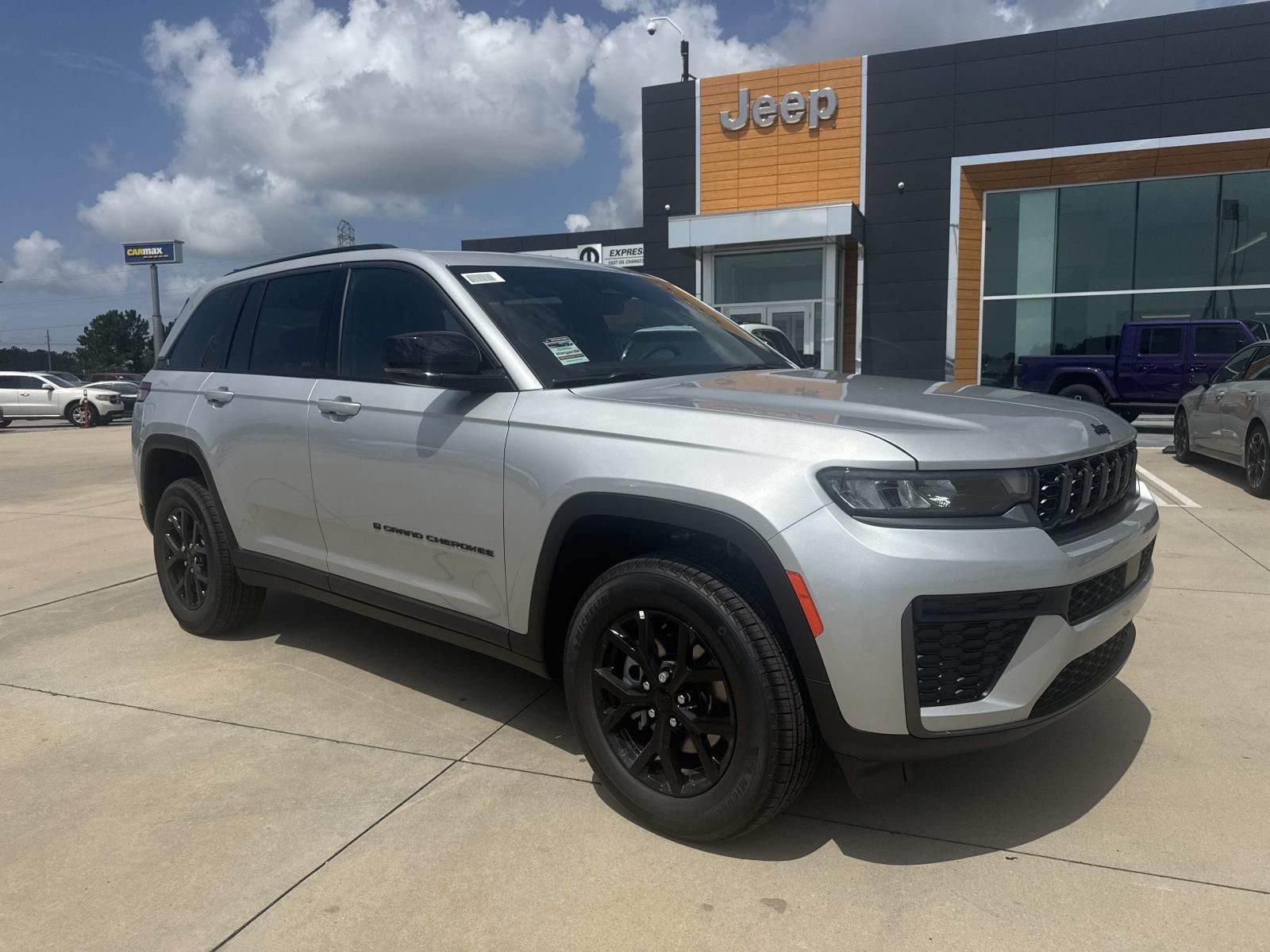 2026 Jeep Grand Cherokee GRAND CHEROKEE LAREDO ALTITUDE 4X2