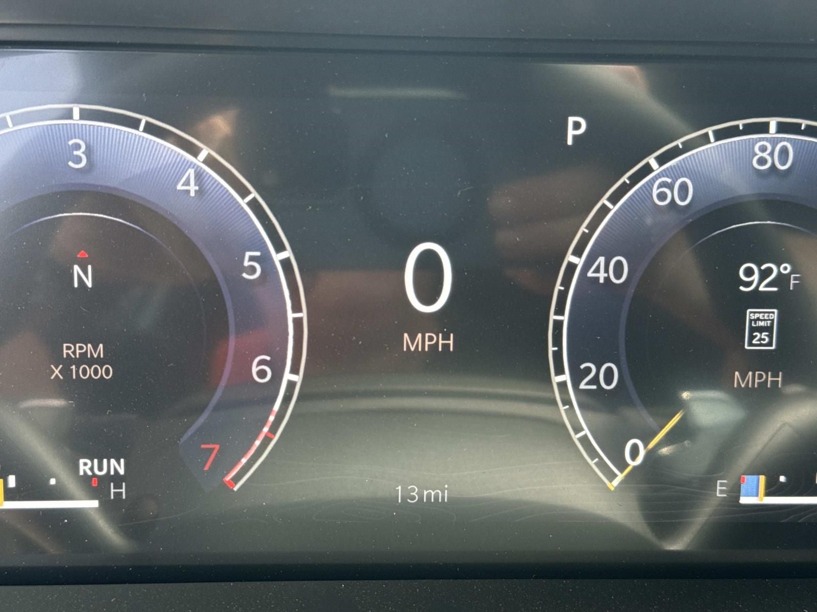 2026 Jeep Grand Cherokee GRAND CHEROKEE LAREDO ALTITUDE 4X2