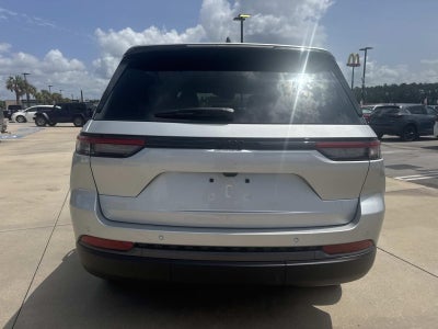 2026 Jeep Grand Cherokee GRAND CHEROKEE LAREDO ALTITUDE 4X2