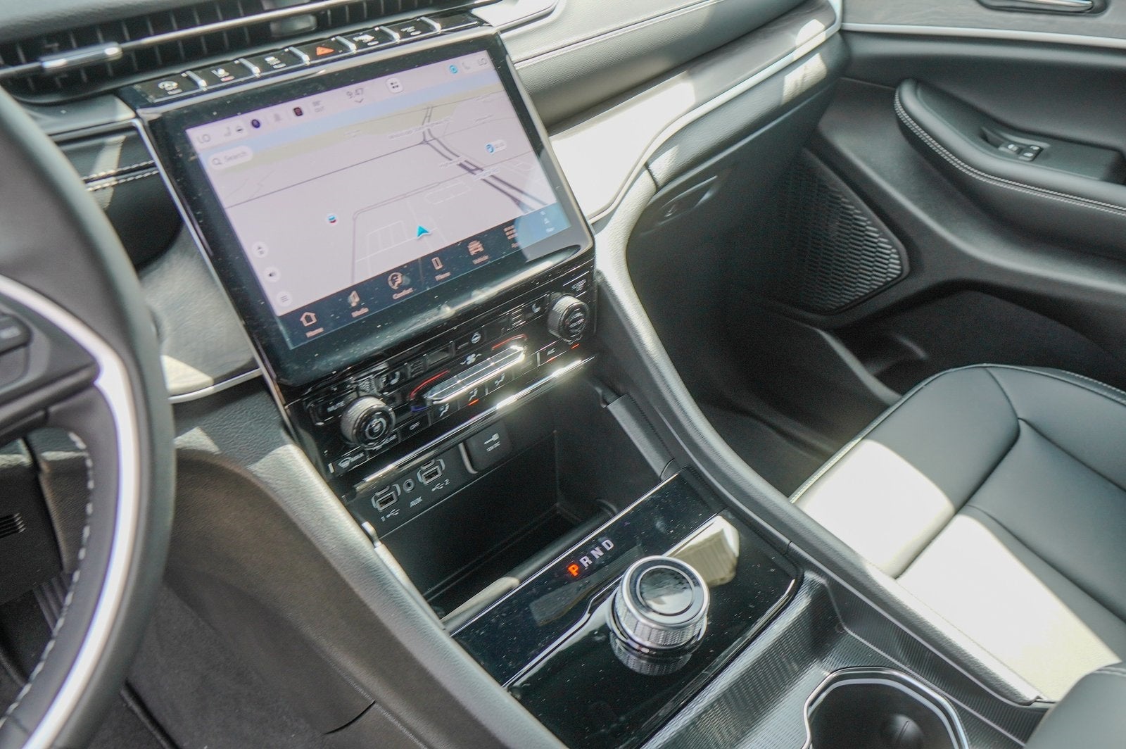 2025 Jeep Grand Cherokee GRAND CHEROKEE LIMITED 4X2