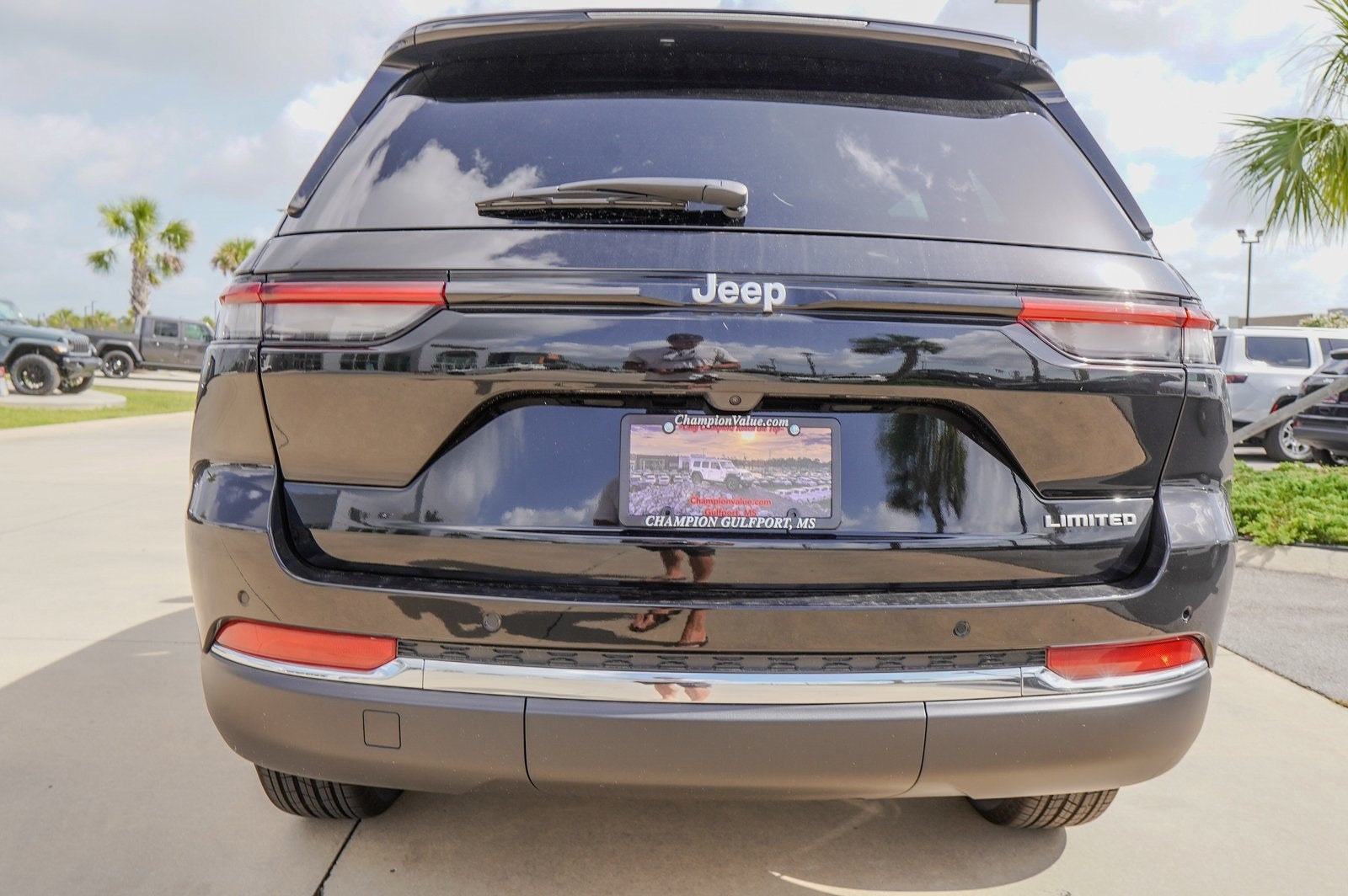 2025 Jeep Grand Cherokee GRAND CHEROKEE LIMITED 4X2