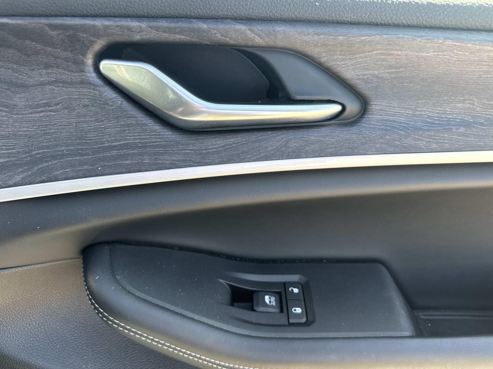 2025 Jeep Grand Cherokee Limited 4x2