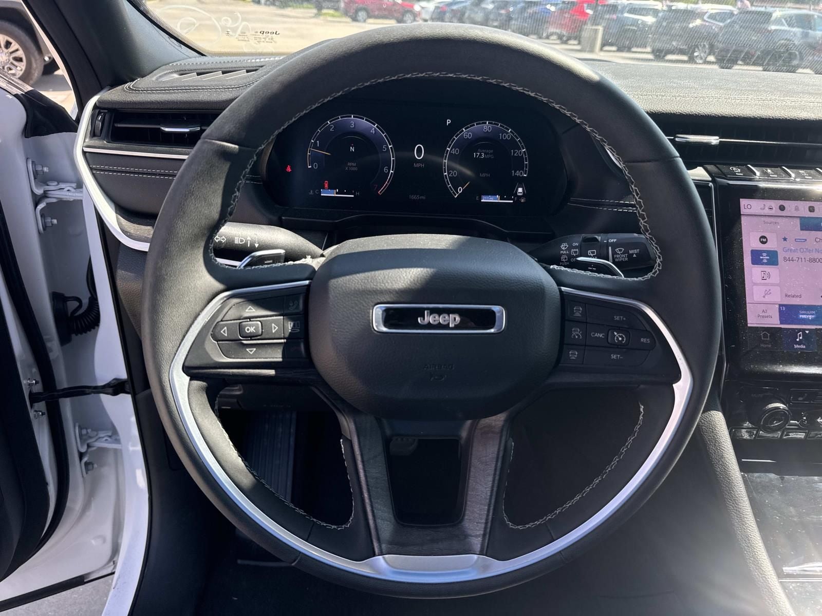 2025 Jeep Grand Cherokee Limited 4x2