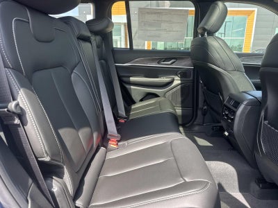 2026 Jeep Grand Cherokee GRAND CHEROKEE LIMITED 4X2