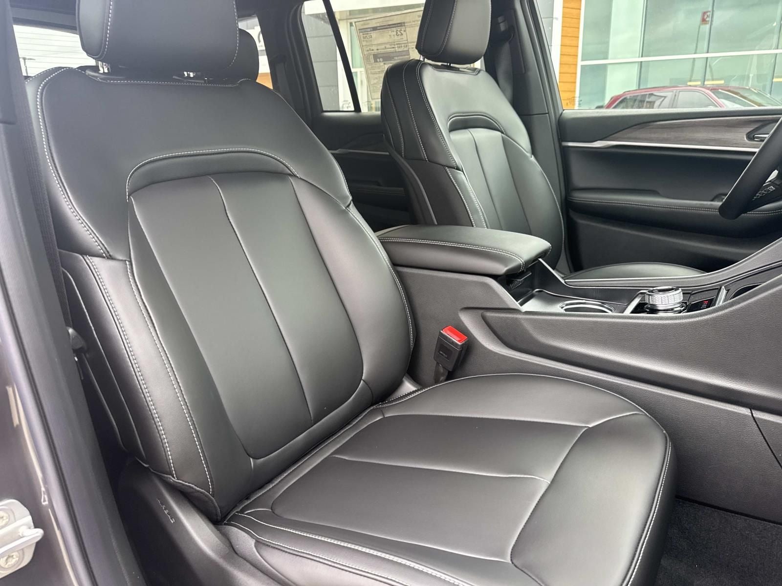 2026 Jeep Grand Cherokee GRAND CHEROKEE LIMITED 4X2