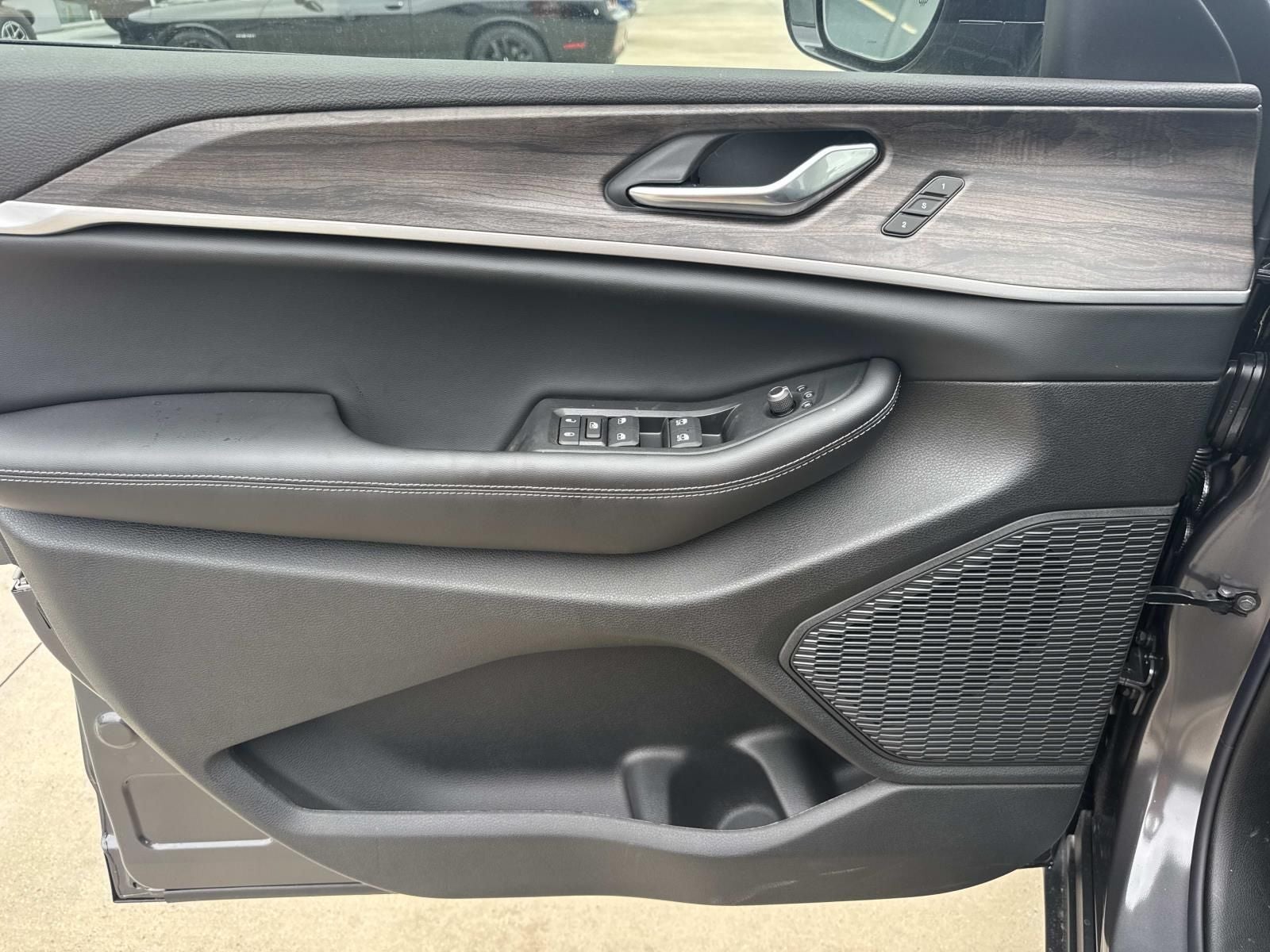 2026 Jeep Grand Cherokee GRAND CHEROKEE LIMITED 4X2