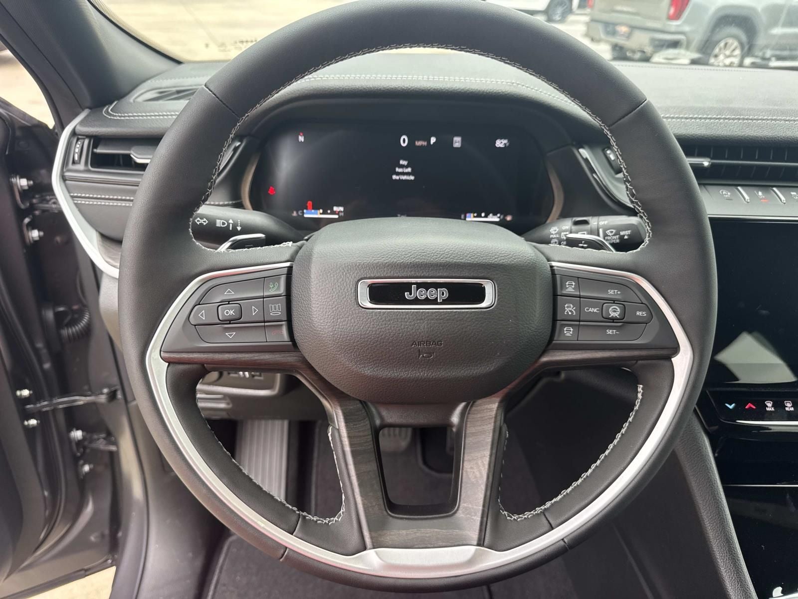 2026 Jeep Grand Cherokee GRAND CHEROKEE LIMITED 4X2
