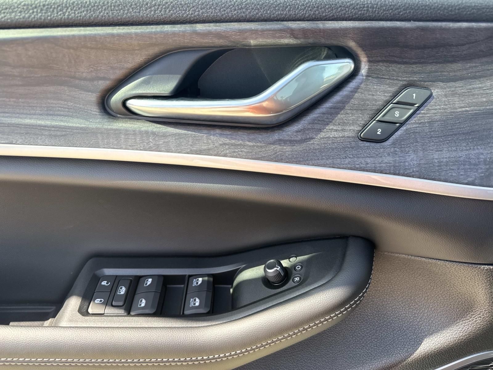 2026 Jeep Grand Cherokee GRAND CHEROKEE LIMITED 4X2