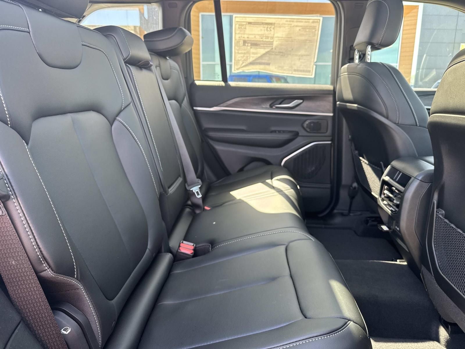 2026 Jeep Grand Cherokee GRAND CHEROKEE LIMITED 4X2