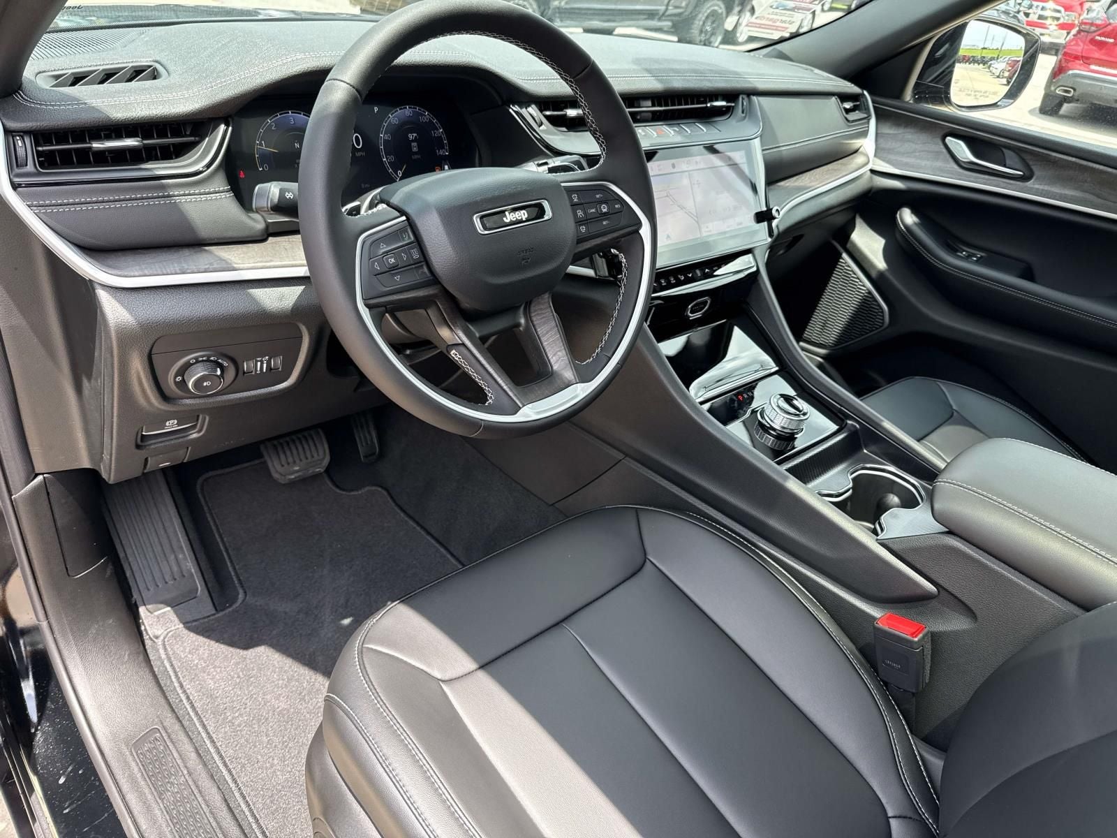 2026 Jeep Grand Cherokee GRAND CHEROKEE LIMITED 4X2