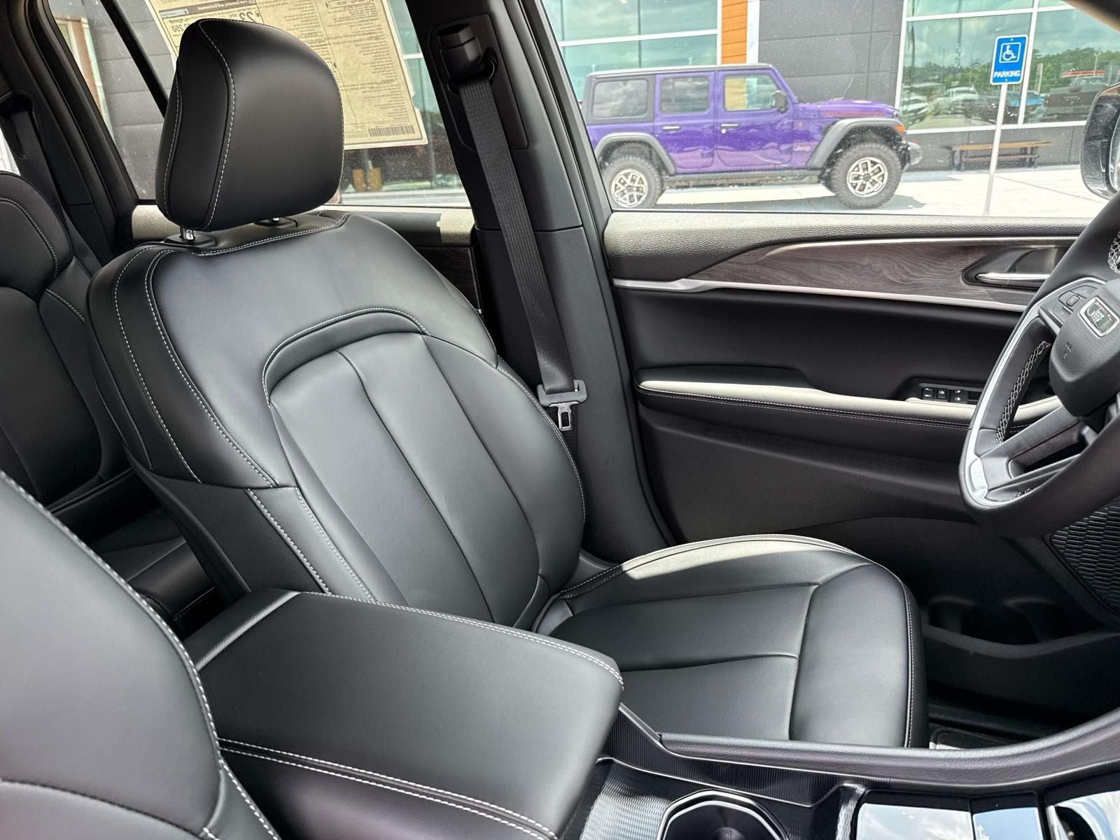 2026 Jeep Grand Cherokee GRAND CHEROKEE LIMITED 4X2