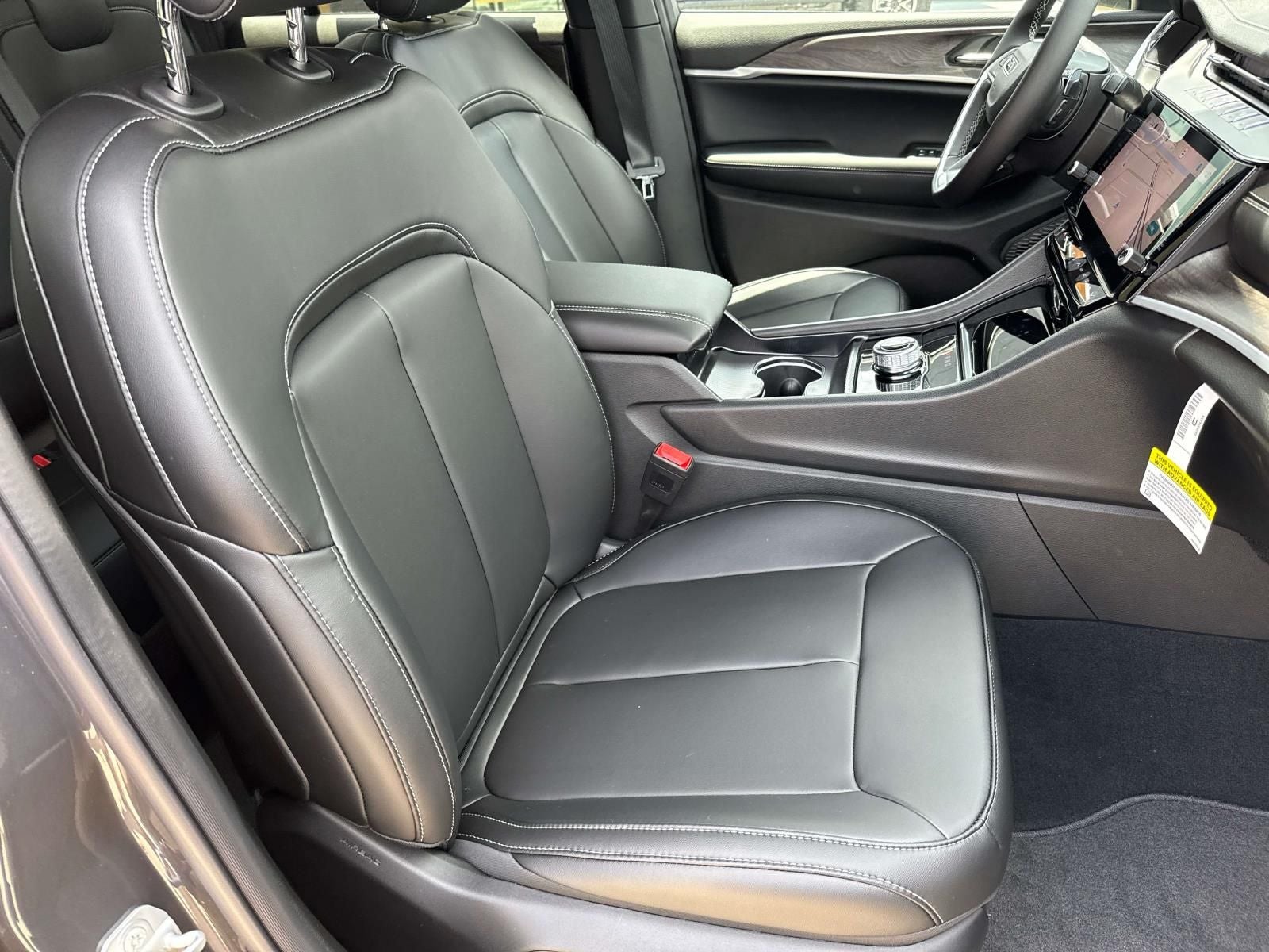 2026 Jeep Grand Cherokee GRAND CHEROKEE LIMITED 4X2