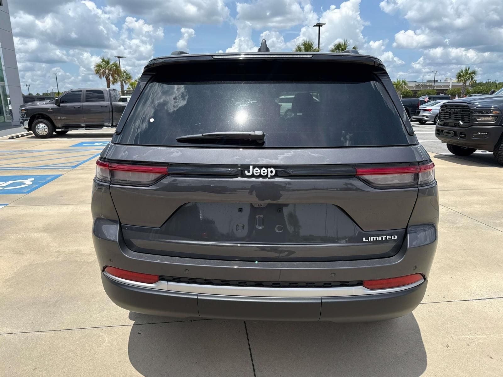 2026 Jeep Grand Cherokee GRAND CHEROKEE LIMITED 4X2