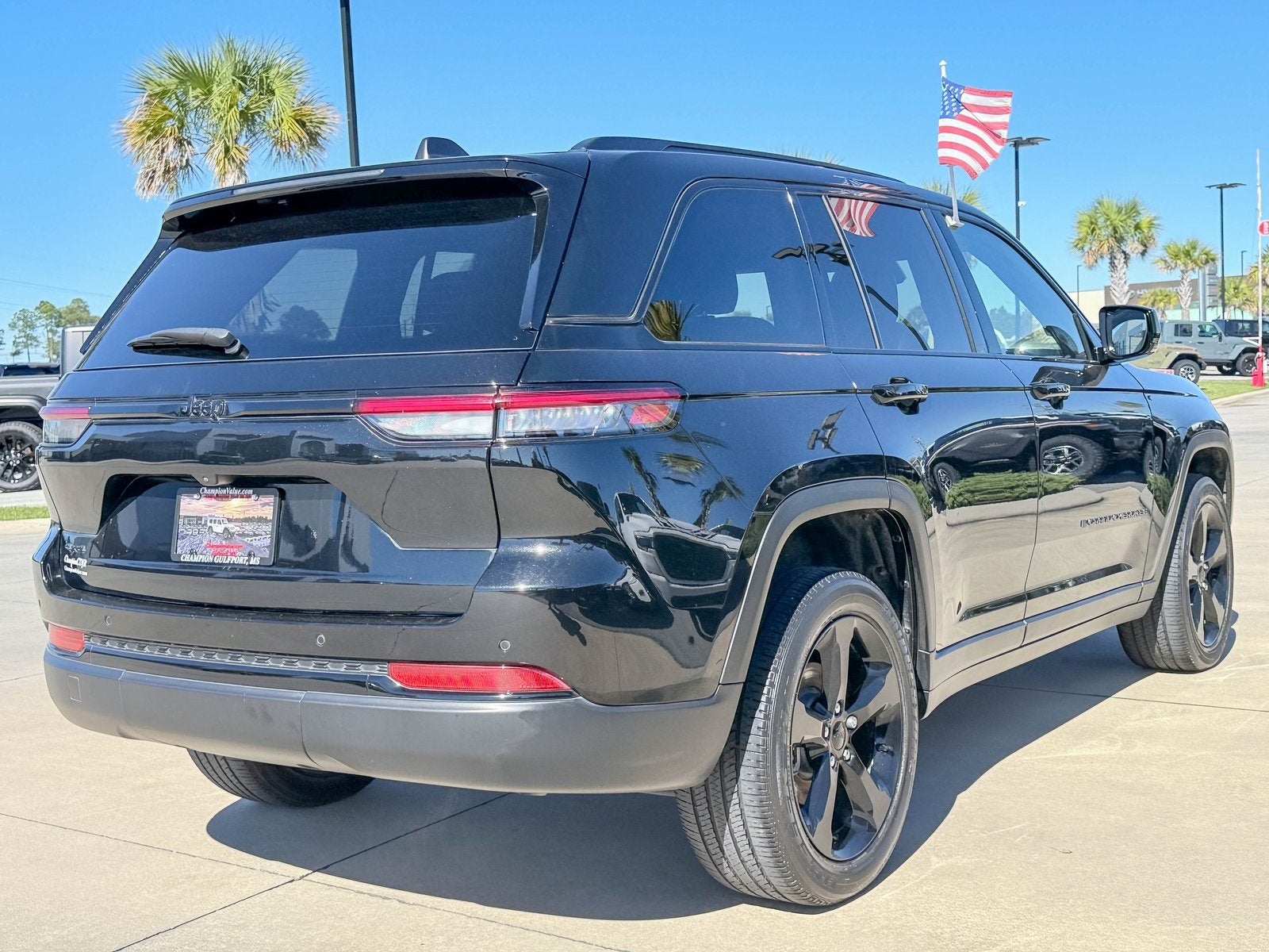 2023 Jeep Grand Cherokee Altitude 4x4