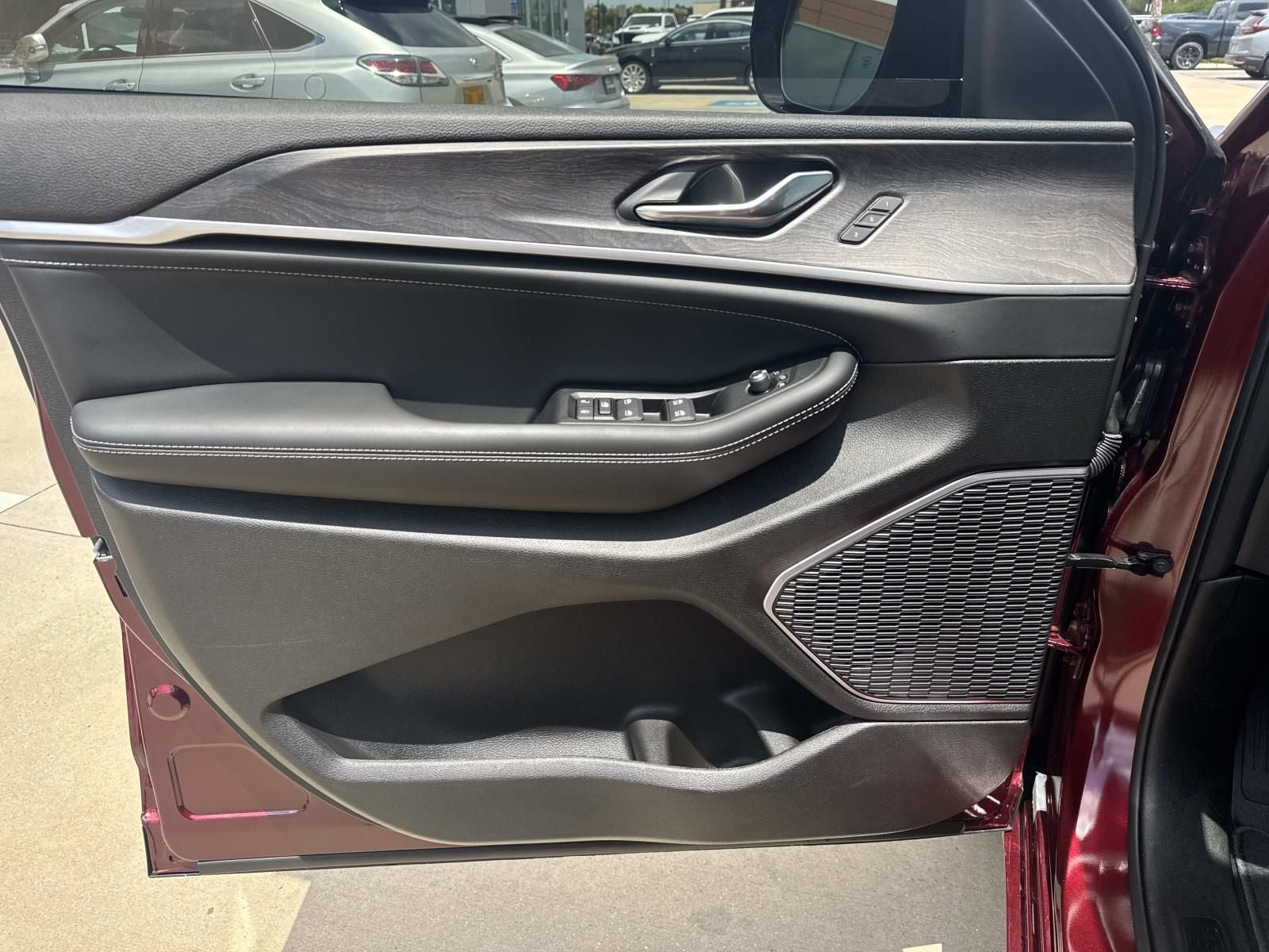 2026 Jeep Grand Cherokee GRAND CHEROKEE LIMITED RESERVE 4X4