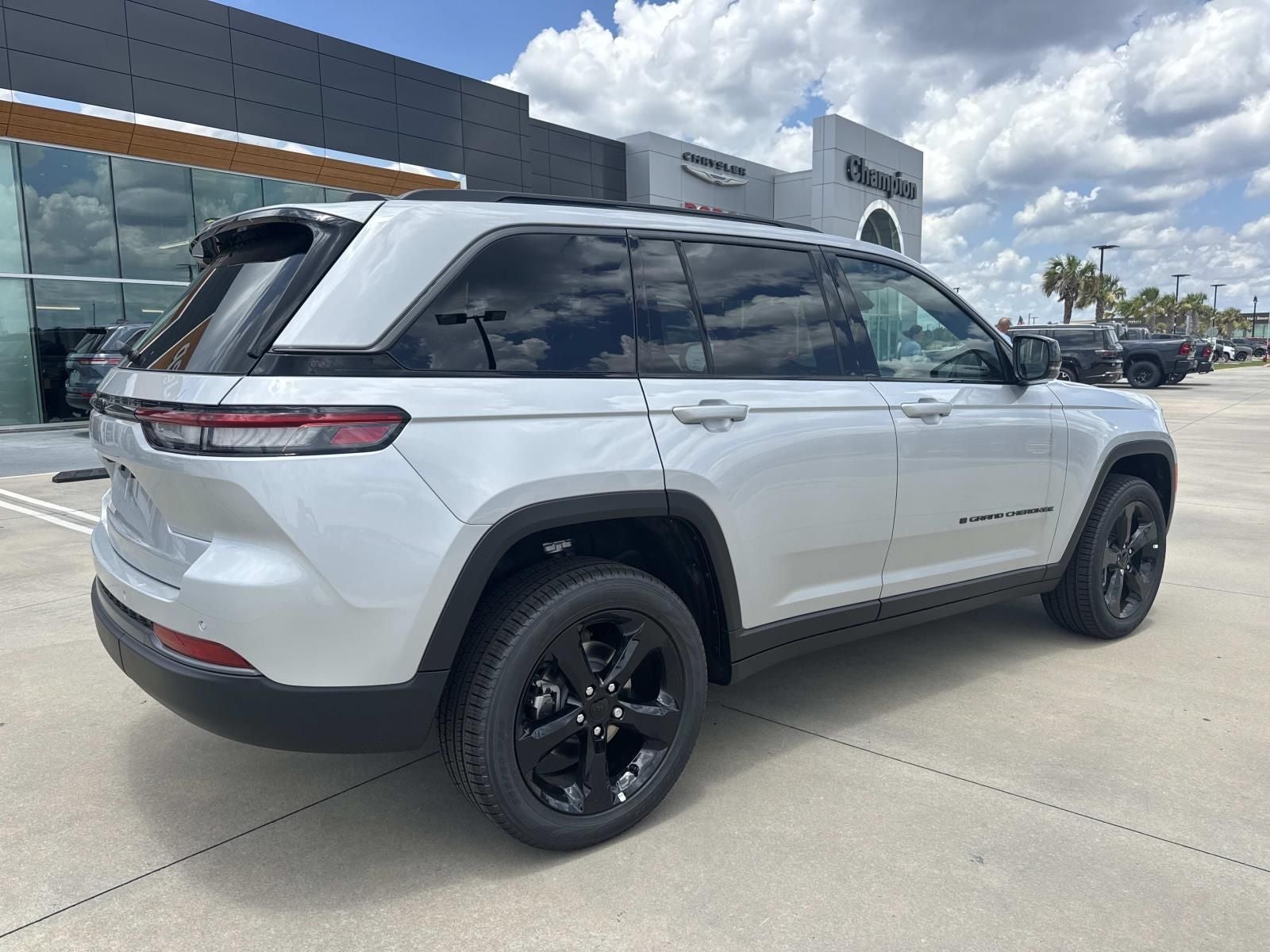 2026 Jeep Grand Cherokee GRAND CHEROKEE LIMITED 4X4