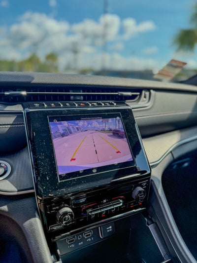 2025 Jeep Grand Cherokee GRAND CHEROKEE L LAREDO X 4X2