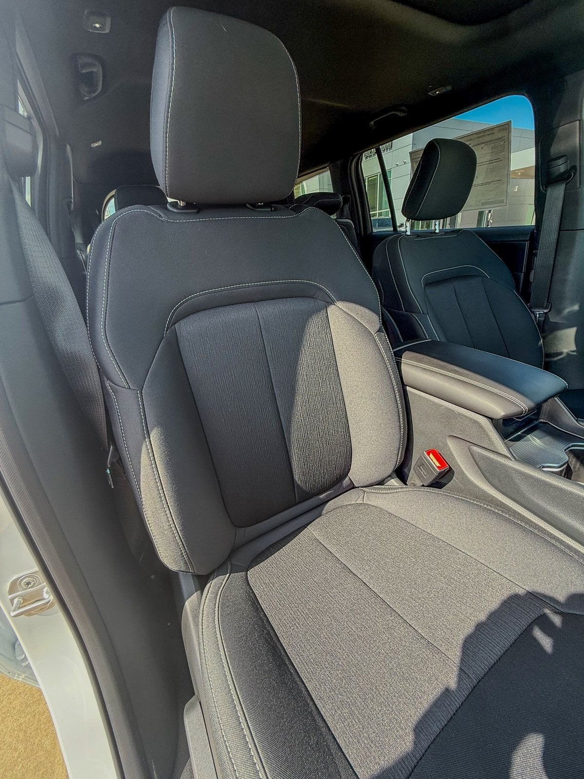 2025 Jeep Grand Cherokee GRAND CHEROKEE L LAREDO X 4X2