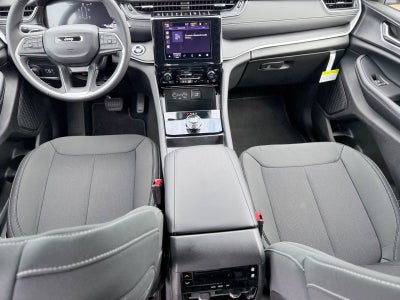 2025 Jeep Grand Cherokee GRAND CHEROKEE L LAREDO X 4X2