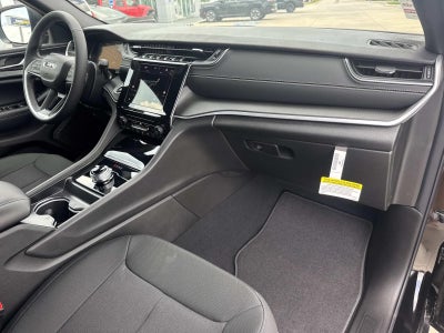 2026 Jeep Grand Cherokee GRAND CHEROKEE L LAREDO 4X2