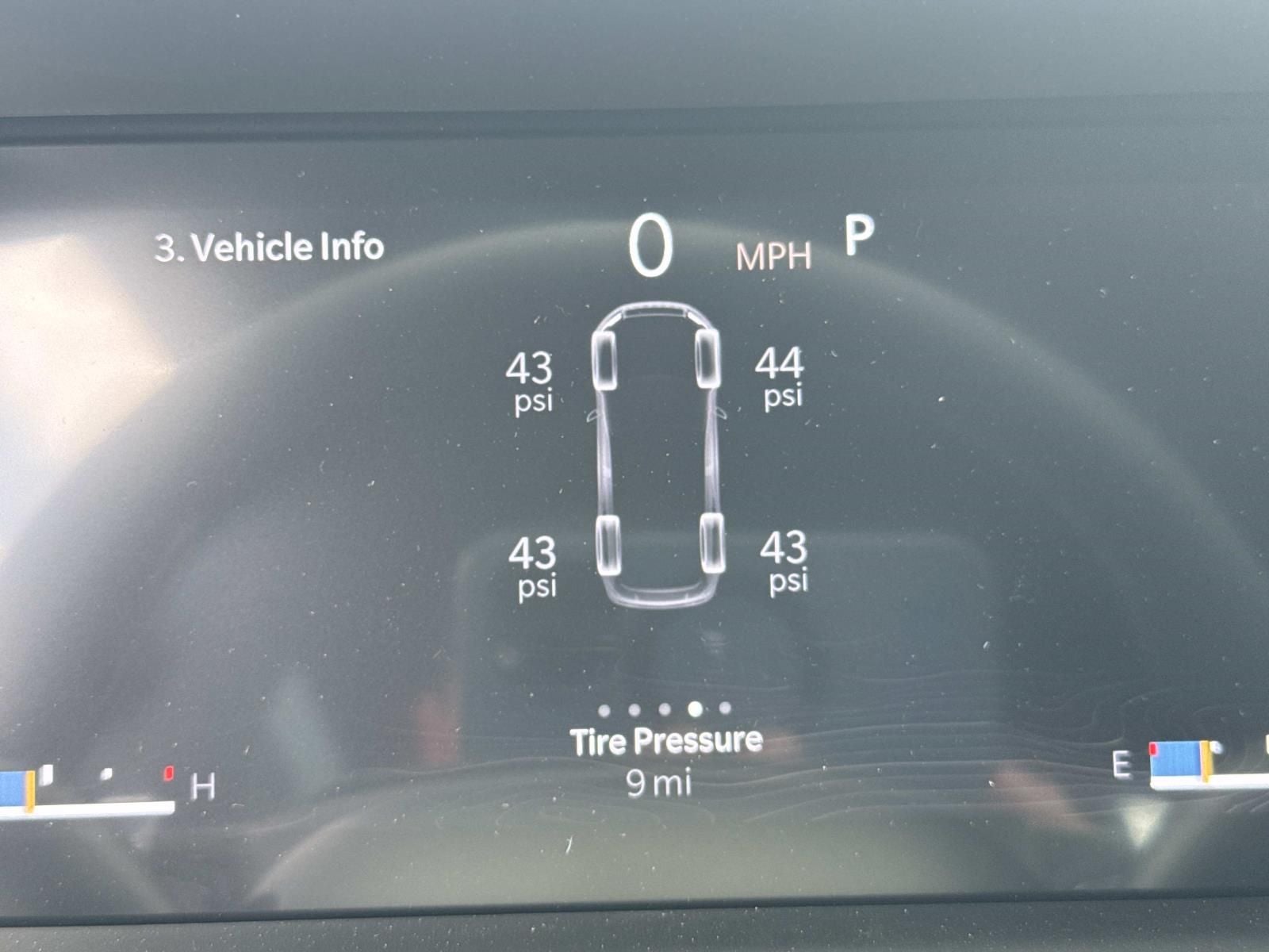 2026 Jeep Grand Cherokee GRAND CHEROKEE L LAREDO 4X2