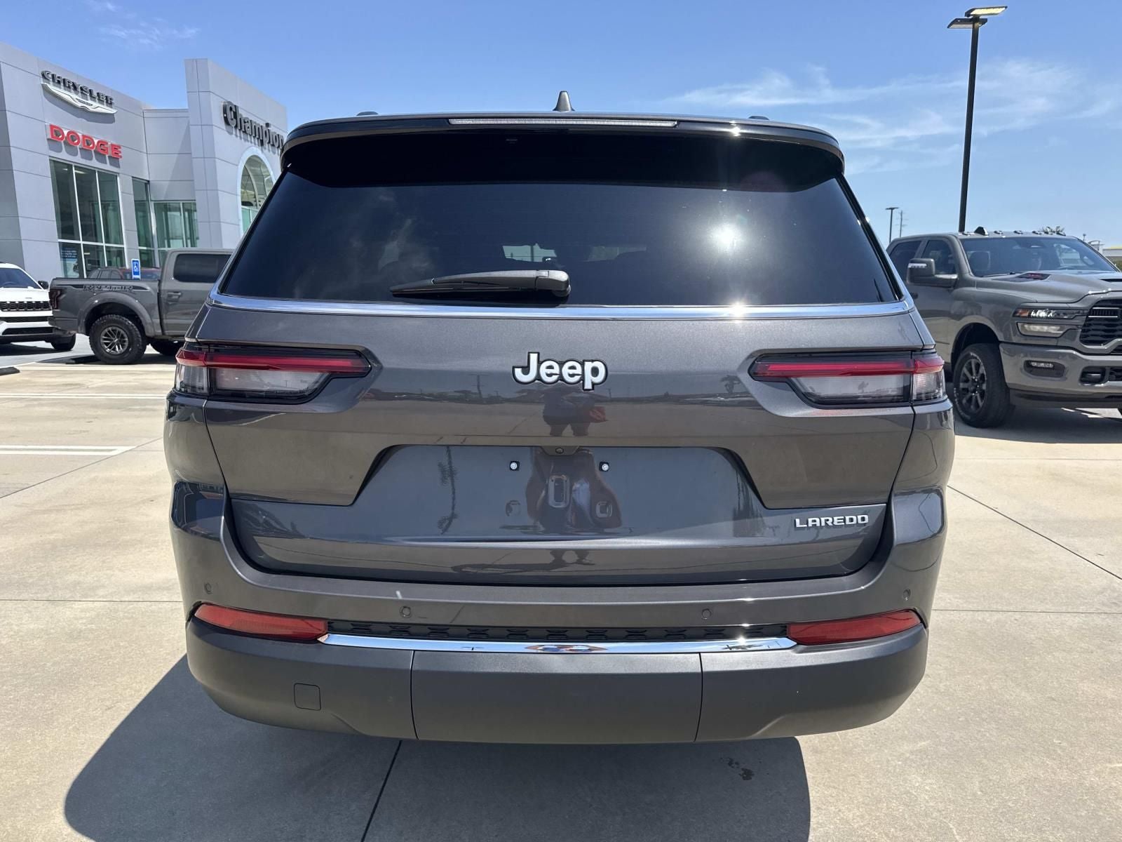 2026 Jeep Grand Cherokee GRAND CHEROKEE L LAREDO X 4X2