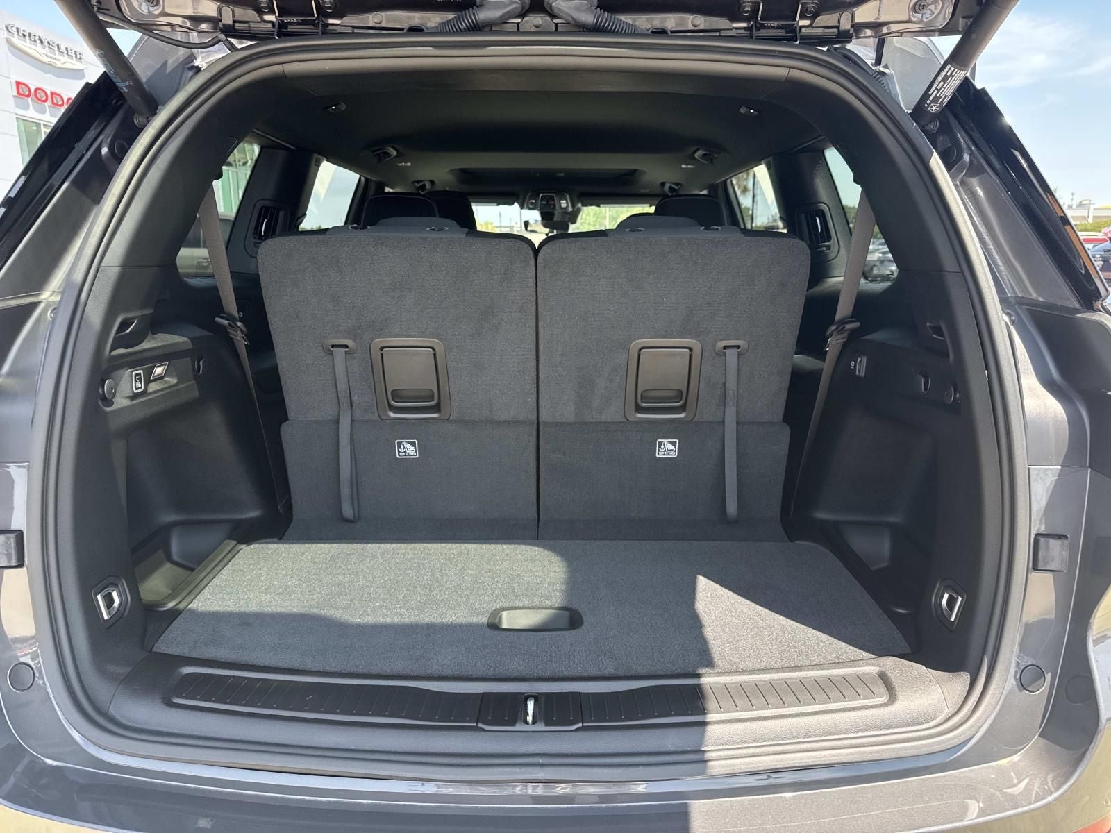 2026 Jeep Grand Cherokee GRAND CHEROKEE L LAREDO X 4X2