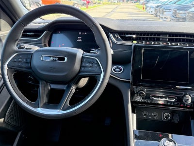 2025 Jeep Grand Cherokee GRAND CHEROKEE L LAREDO X 4X2