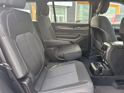 2026 Jeep Grand Cherokee GRAND CHEROKEE L LAREDO X 4X2