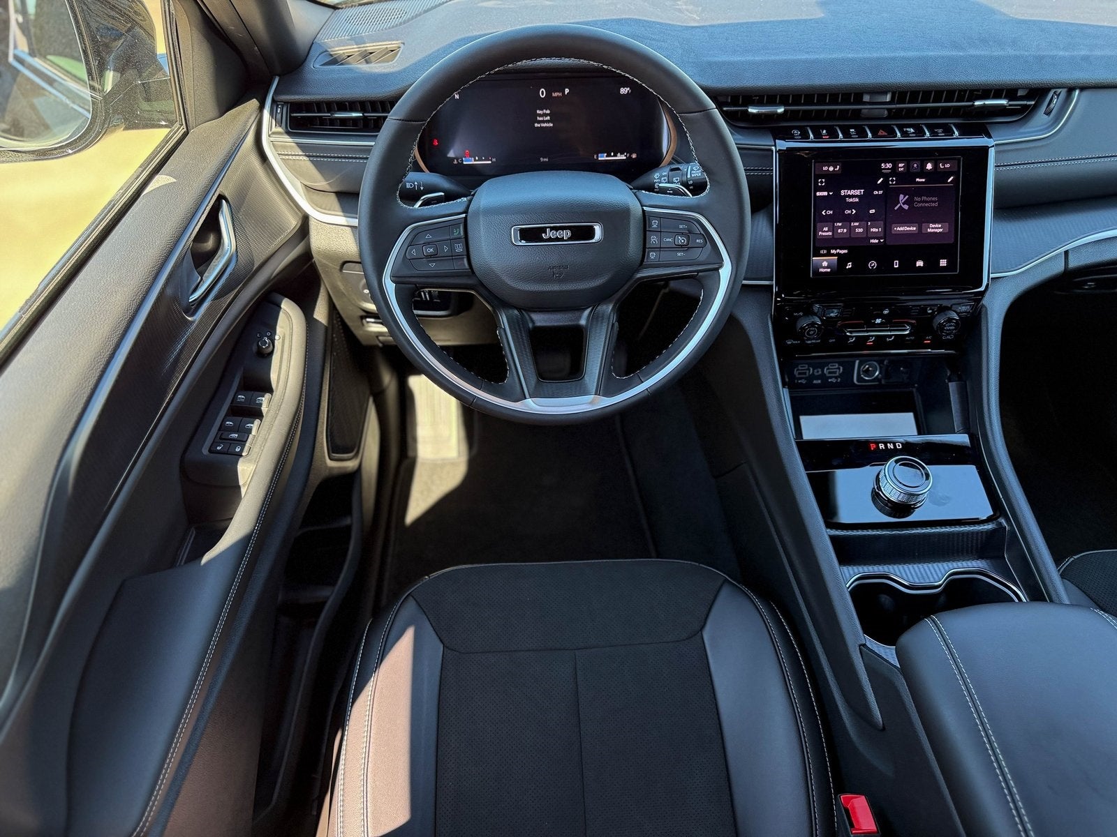 2025 Jeep Grand Cherokee GRAND CHEROKEE L ALTITUDE X 4X2