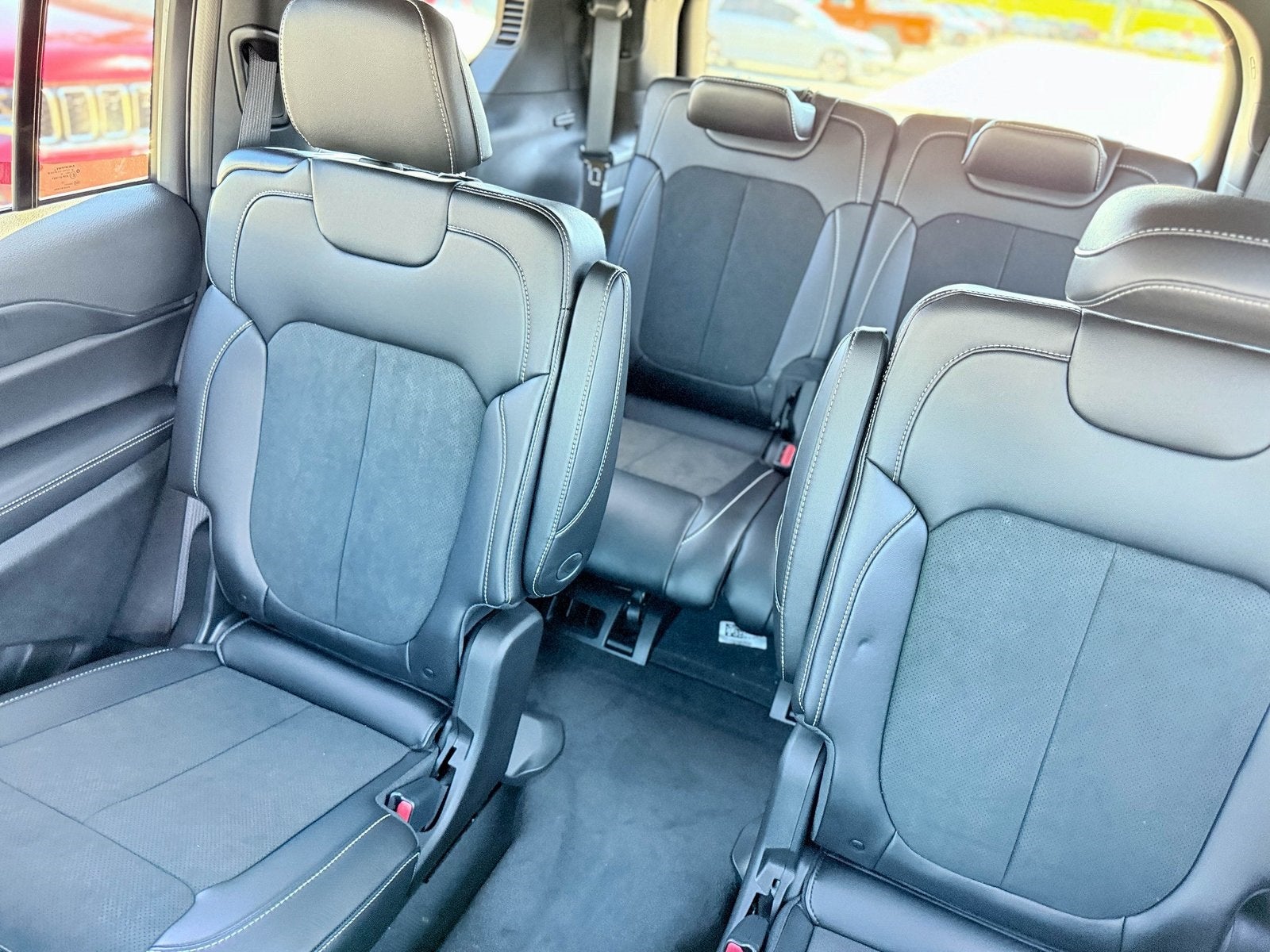 2025 Jeep Grand Cherokee GRAND CHEROKEE L ALTITUDE X 4X2