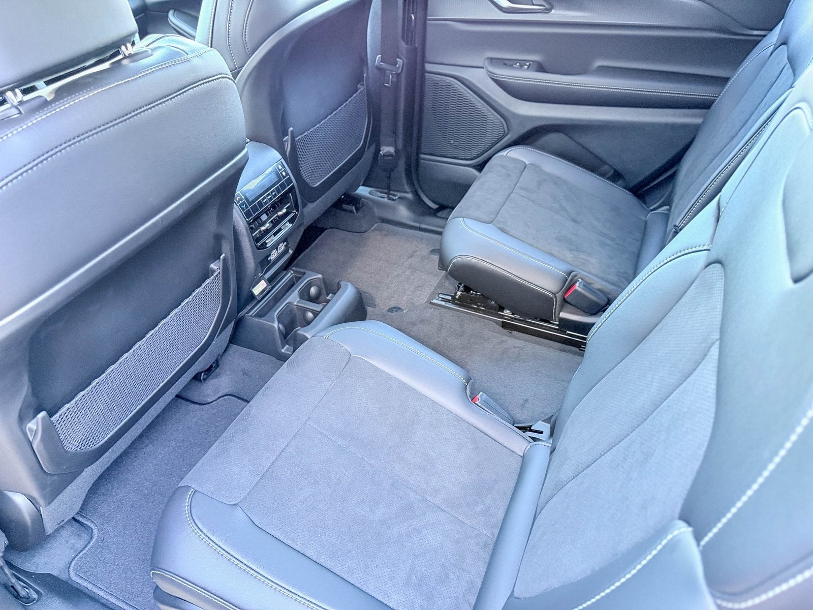 2025 Jeep Grand Cherokee GRAND CHEROKEE L ALTITUDE X 4X2