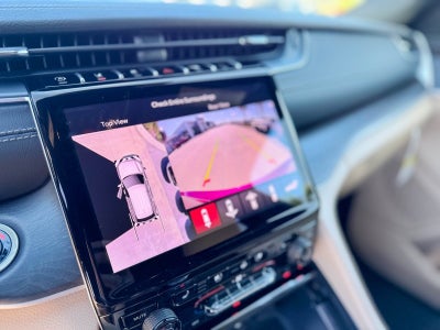 2025 Jeep Grand Cherokee GRAND CHEROKEE L LIMITED 4X2