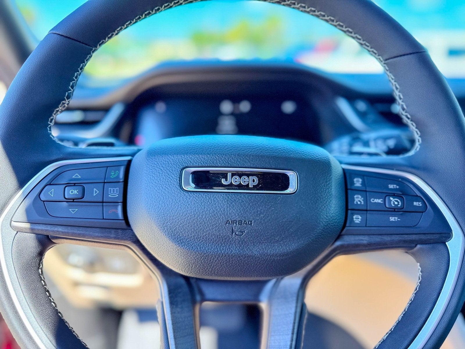 2025 Jeep Grand Cherokee GRAND CHEROKEE L LIMITED 4X2