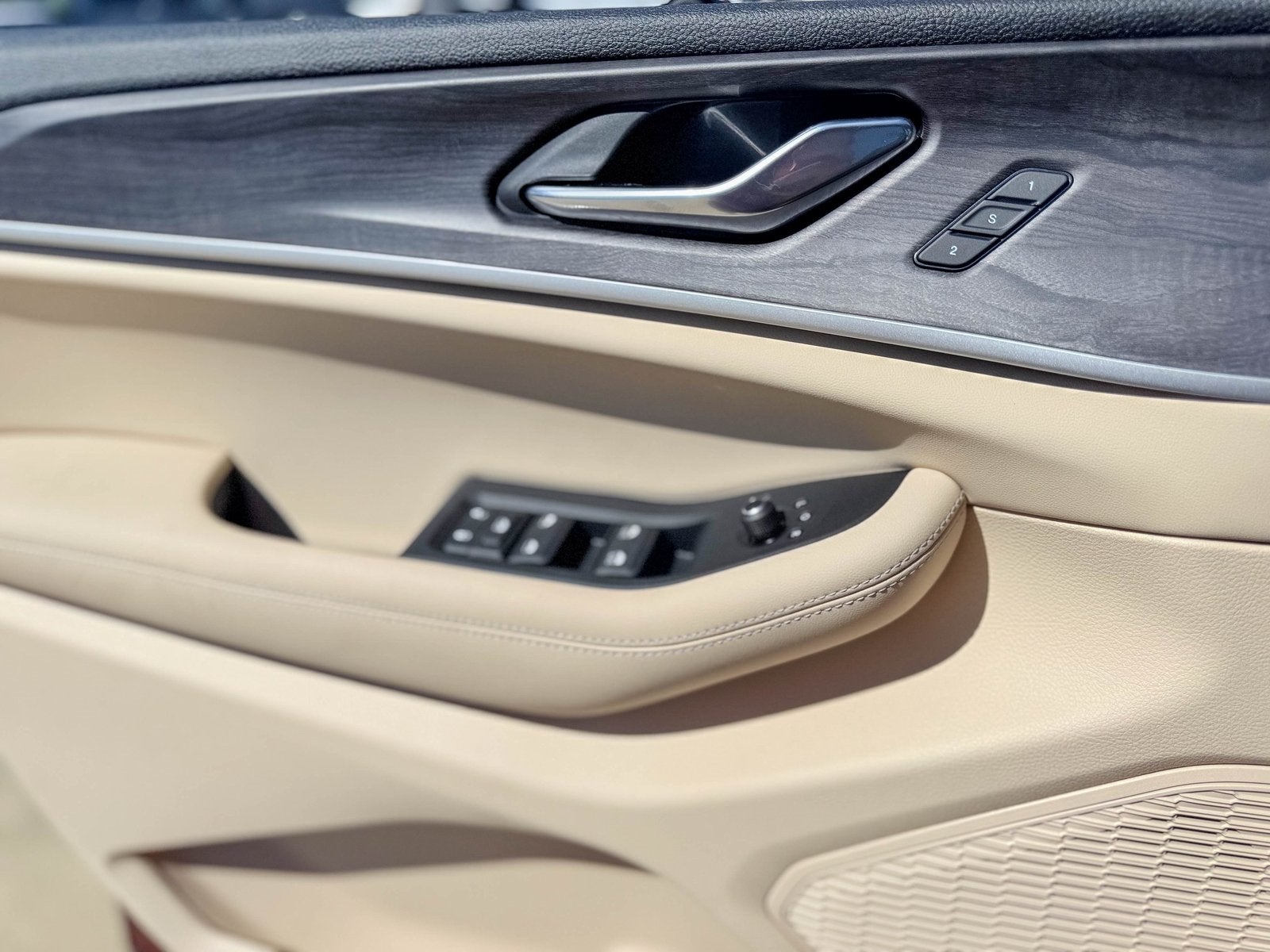 2025 Jeep Grand Cherokee GRAND CHEROKEE L LIMITED 4X2