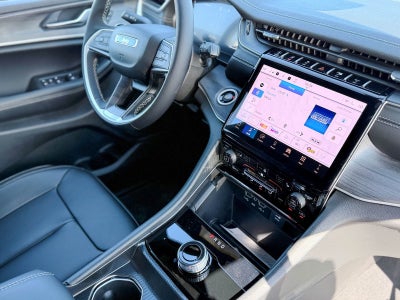 2025 Jeep Grand Cherokee GRAND CHEROKEE L LIMITED 4X2