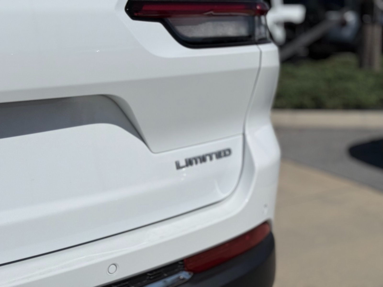 2025 Jeep Grand Cherokee GRAND CHEROKEE L LIMITED 4X2