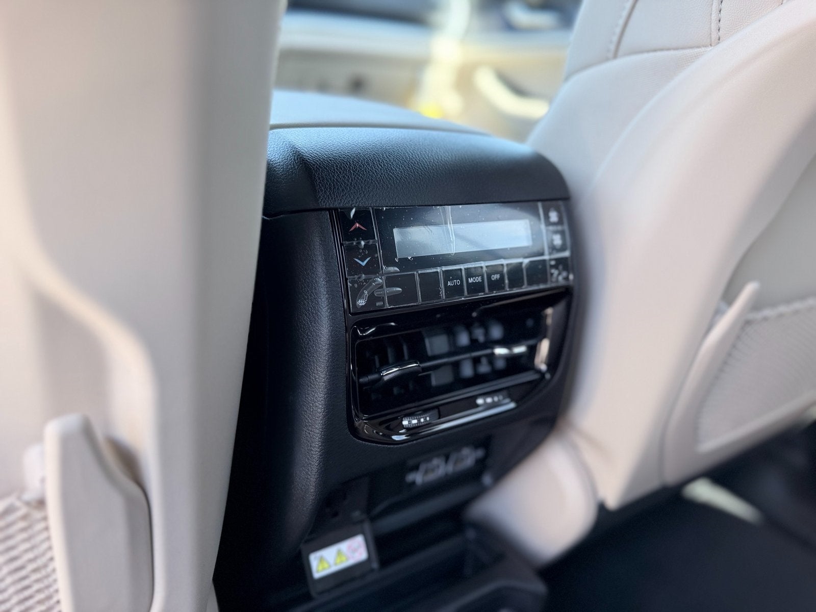 2025 Jeep Grand Cherokee GRAND CHEROKEE L LIMITED 4X2