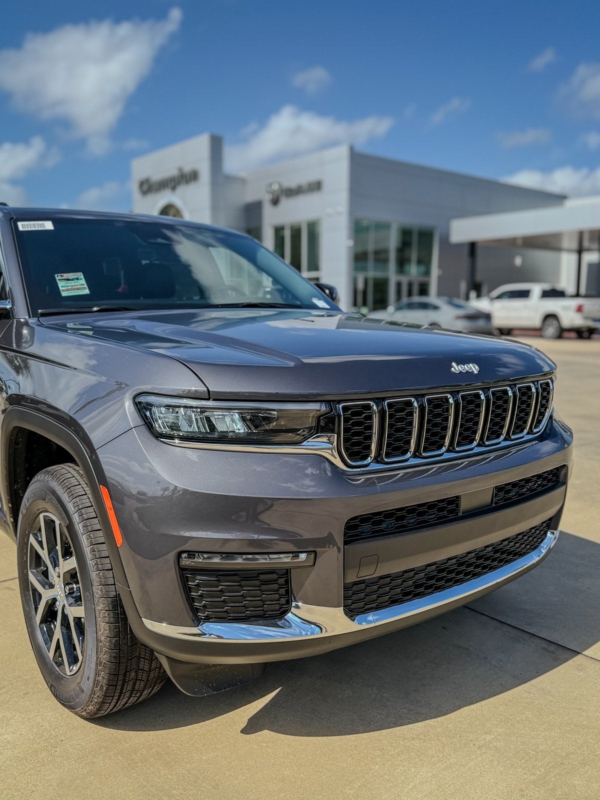 2025 Jeep Grand Cherokee GRAND CHEROKEE L LIMITED 4X2