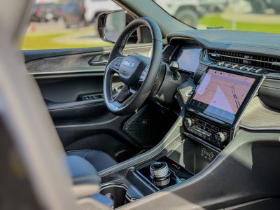 2025 Jeep Grand Cherokee GRAND CHEROKEE L LIMITED 4X2